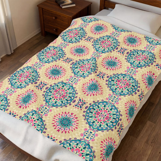 Boho Medallion Velveteen Plush Blanket – Soft Floral Mandala Throw
